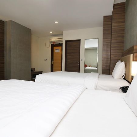 Hotel Melawai 2 Джакарта Екстер'єр фото